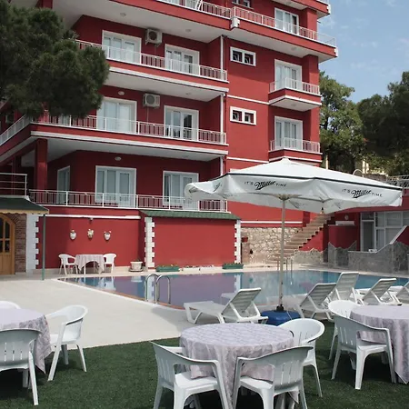 Tunc Hotel Ayvalik