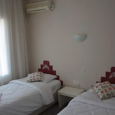 Tunc Ayvalik