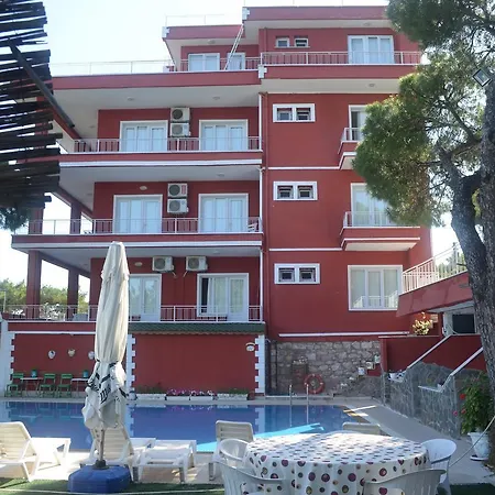 Tunc Hotel