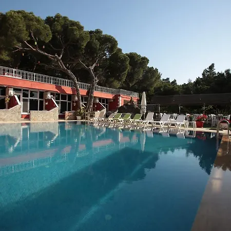 Tunc Hotell Ayvalı