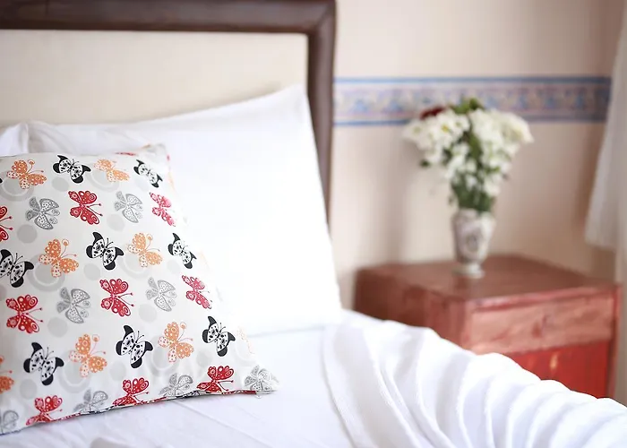 Tunc Готель 3*