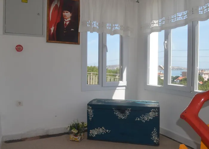 Готель Tunc 3*