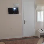 Tunc Ayvalı