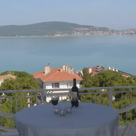 Hotel Tunc Ayvalı